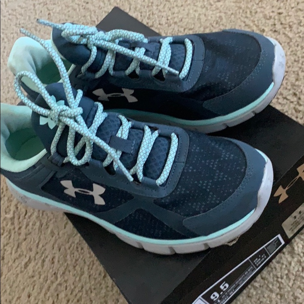 Under Armour Tennis Shoes